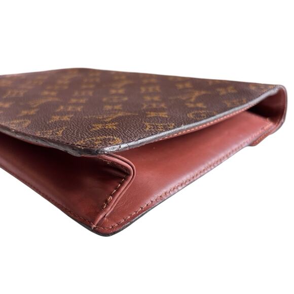 LOUIS VUITTON Monogram Monceau 26 Shoulder Bag W/ Key & Chain. Authenticated - Picture 8 of 16